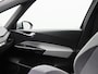 Volkswagen ID.3 First Plus 58 kWh 204 Pk | Stoel/Stuurverwarming | Camera | Climatronic | IQ Light | Carplay | Adaptive cruise | 19 Inch | 8.2647 km !!