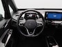 Volkswagen ID.3 First Plus 58 kWh 204 Pk | Stoel/Stuurverwarming | Camera | Climatronic | IQ Light | Carplay | Adaptive cruise | 19 Inch | 8.2647 km !!