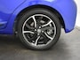 Toyota Yaris 1.5 Hybrid Bi-Tone Plus | Panoramadak | Trekhaak | Navigatie