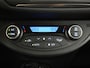 Toyota Yaris 1.5 Hybrid Bi-Tone Plus | Panoramadak | Trekhaak | Navigatie