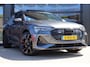Audi E-tron E-tron 50 quattro Launch edition Black 71 kWh | NAP | Pano | Apple Carplay | Luchtvering | Memory | Trekhaak | 22 Inch