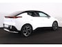 Lynk & Co 02 More 66 kWh - UIT VOORRAAD LEVERBAAR - Panoramadak - 360º Camera - Harman/Kardon audio - Adaptieve cruise control - dodehoekdetectie met correctie - Verwarmde voorstoelen - Parkeersensoren voor & achter - Draadloze tel. lader - Apple Carplay/Android Auto - Extra getint glas - 20' LMV