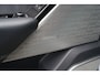 Land Rover Range Rover Velar 2.0 P300 Turbo AWD R-Dynamic SE | Meridian Surround |