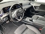 Mercedes-Benz CLA Shooting Brake 200 Premium Plus AMG Pano Carplay Stoelverw Uitstraling!