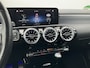 Mercedes-Benz CLA Shooting Brake 200 Premium Plus AMG Pano Carplay Stoelverw Uitstraling!