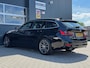 BMW 3-Serie Touring 318d High Executive | Navi Prof | HK Audio | 18 inch | Leder | LED | Stoelverw. | CarPlay | 3-zone Clima | PDC