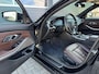 BMW 3-Serie Touring 318d High Executive | Navi Prof | HK Audio | 18 inch | Leder | LED | Stoelverw. | CarPlay | 3-zone Clima | PDC