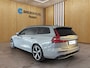 Volvo V60 2.0 B3 Plus Dark | BLIS | Carplay | Stoelverwarming | Trekhaak | Camera | Keyless start / entry |