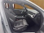 Volvo V60 2.0 B3 Plus Dark | BLIS | Carplay | Stoelverwarming | Trekhaak | Camera | Keyless start / entry |