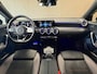 Mercedes-Benz A-klasse 180 Business Solution AMG AUT. CAMERA NAVI APPLE CARPLAY SFEERVERLICHTING PDC STOELVERWARMING CRUISECONTROL