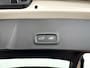 Volvo XC40 B4 Plus Dark | Parkeercamera | Harman Kardon | Stoel- en Stuurverwarming | Trekhaak