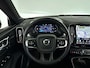 Volvo XC40 B4 Plus Dark | Parkeercamera | Harman Kardon | Stoel- en Stuurverwarming | Trekhaak