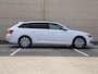 Skoda Superb Combi 1.4 TSI iV Business Edition 218PK DSG | Led | Trekhaak | Stoel/stuurverwarming | Spiegelpakket | Navigatie