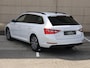 Skoda Superb Combi 1.4 TSI iV Business Edition 218PK DSG | Led | Trekhaak | Stoel/stuurverwarming | Spiegelpakket | Navigatie