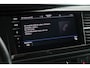 Volkswagen Transporter 2.0 TDI 150pk DSG L2H1 32 DC Bulli Trekhaak Camera Leder LED Virtual Cockpit Navigatie