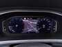 Volkswagen T-Roc 1.5 TSI Style Automaat - Navigatie - Camera - ACC- Side Assist - Achterklep elektrisch - Park Assist