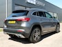 Mercedes-Benz GLA 200 Business Solution 163 PK | Trekhaak Afneembaar | All-Season Banden | Stoelverwarming | Navigatie | LMV 19''