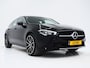 Mercedes-Benz CLA Shooting Brake 250 e Premium | Panoramadak | Leder | Trekhaak | Camera | Sfeerlicht | Carbon | Cruise | LED