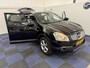 Nissan Qashqai 2.0 Acenta / PANORAMADAK / NAVI-MULTIEMEDIA / NETTE AUTO