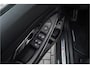 BMW 3-Serie Touring 330e M-Sport Pano ACC Trekhaak Memory 19"
