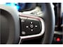 Volvo XC60 2.0 T6 Plug-in hybrid AWD 293kW/399pk Aut8 Long Range Edition Bright NIEUWSTAAT! PANORAMADAK + LEDER + ADAPT.CRUISE + PILOT ASSIST + GOOGLE NAVIGATIE&SERVICES + EL.WEGKLABARE TREKHAAK + SPATLAPPEN + CAMERA + PARKSENSOREN + 19" LM-VELGEN!!