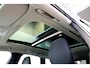Volvo XC60 2.0 T6 Plug-in hybrid AWD 293kW/399pk Aut8 Long Range Edition Bright NIEUWSTAAT! PANORAMADAK + LEDER + ADAPT.CRUISE + PILOT ASSIST + GOOGLE NAVIGATIE&SERVICES + EL.WEGKLABARE TREKHAAK + SPATLAPPEN + CAMERA + PARKSENSOREN + 19" LM-VELGEN!!