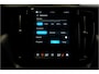 Volvo XC60 2.0 T6 Plug-in hybrid AWD 293kW/399pk Aut8 Long Range Edition Bright NIEUWSTAAT! PANORAMADAK + LEDER + ADAPT.CRUISE + PILOT ASSIST + GOOGLE NAVIGATIE&SERVICES + EL.WEGKLABARE TREKHAAK + SPATLAPPEN + CAMERA + PARKSENSOREN + 19" LM-VELGEN!!