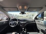 Hyundai Tucson 1.6 GDi Premium / NL-Auto / Vol-Leder / Cruise-Control / Stoelverwarming V+A / Climate-Control / LED / Keyless / DAB Radio-Bluetooth / Navi / Camera / PDC V+A / 17'' LMV / ENZ.