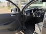 Hyundai Tucson 1.6 GDi Premium / NL-Auto / Vol-Leder / Cruise-Control / Stoelverwarming V+A / Climate-Control / LED / Keyless / DAB Radio-Bluetooth / Navi / Camera / PDC V+A / 17'' LMV / ENZ.