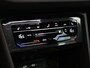 Volkswagen Tiguan 1.5 TSI R-Line Business | Navigatie | 22 Inch Velgen | Airco | Trekhaak | Airco | Panorama dak |