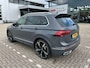 Volkswagen Tiguan 1.5 TSI R-Line Business | Navigatie | 22 Inch Velgen | Airco | Trekhaak | Airco | Panorama dak |
