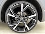 Volkswagen Tiguan 1.5 TSI R-Line Business | Navigatie | 22 Inch Velgen | Airco | Trekhaak | Airco | Panorama dak |