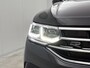 Volkswagen Tiguan 1.5 TSI R-Line Business | Navigatie | 22 Inch Velgen | Airco | Trekhaak | Airco | Panorama dak |