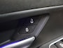 Mercedes-Benz GLA 250e Business Solution AMG | Premium Plus pakket | Panoramaschuifdak | Stoelverwarming | 360° camera | Premium Plus | Head-up display | Dodehoekassistent |