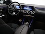 Mercedes-Benz GLA 250e Business Solution AMG | Premium Plus pakket | Panoramaschuifdak | Stoelverwarming | 360° camera | Premium Plus | Head-up display | Dodehoekassistent |
