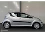 Toyota Aygo 1.0 VVT-i Aspiration5-drs [ NAP trekhaak airco ]
