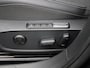 Volkswagen Golf 1.5 eHybrid Style Edition 204 PK Origineel Nederlands | 1e Eigenaar | Navigatie | Stoelverwarming | LED Matrix | Achteruitrijcamera | Parkeersensoren | Artvelours