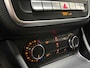 Mercedes-Benz A-klasse 180 Business Solution AMG Aut.|19 Inch Camera Cruise Control led koplampen Navigatie Carplay & Android Auto