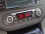Ford C-Max 1.8-16V Ghia Clima/Cruise/Navi/Carplay/Trekhaak