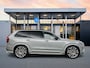 Volvo XC90 T8 Ultra Black Edition | 22" | Heico Diffusor | Gelaagd & Getint Glas | Geintegreerd kinderzitje | Luchtvering | Geventileerd Nappa | Bowers & Wilkins | Stoelmassage | Panoramadak | Head-Up | 360 Camera | Matrix LED