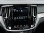 Volvo V60 2.0 T8 Recharge AWD R-Design 455 PK | Pano | 1e Eig. | SOH 96 % |