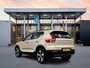 Volvo XC40 B4 Plus Dark | 19" Allseason | Trekhaak | Harman Kardon | Elektr. verst. Stoelen | Stoel/Stuurverwarming | Adaptieve Cruise | BLIS