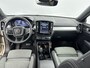Volvo XC40 B4 Plus Dark | 19" Allseason | Trekhaak | Harman Kardon | Elektr. verst. Stoelen | Stoel/Stuurverwarming | Adaptieve Cruise | BLIS