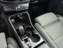 Volvo XC40 B4 Plus Dark | 19" Allseason | Trekhaak | Harman Kardon | Elektr. verst. Stoelen | Stoel/Stuurverwarming | Adaptieve Cruise | BLIS