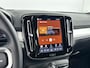 Volvo XC40 B4 Plus Dark | 19" Allseason | Trekhaak | Harman Kardon | Elektr. verst. Stoelen | Stoel/Stuurverwarming | Adaptieve Cruise | BLIS