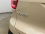 Volvo XC40 B4 Plus Dark | 19" Allseason | Trekhaak | Harman Kardon | Elektr. verst. Stoelen | Stoel/Stuurverwarming | Adaptieve Cruise | BLIS