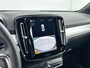 Volvo XC40 B4 Plus Dark | 19" Allseason | Trekhaak | Harman Kardon | Elektr. verst. Stoelen | Stoel/Stuurverwarming | Adaptieve Cruise | BLIS