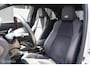 Toyota Yaris Cross 1.5 Hybrid GR Sport HUD Krijtgrijze lak