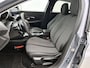 Peugeot 208 1.2 Hybrid 110pk Allure Automaat | Navigatie | 360 Camera | Cruise Control | 16"LMV | Dodehoekdetectie | Draadloze telefoonlader | Apple Carplay/Android Auto |