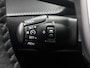 Peugeot e-2008 EV 136pk Active Pack 50 kWh Automaat | 1ste Eigenaar | Navigatie | Climate Control | Cruise Control | LED | 16"LMV | Camera | Apple Carplay/Android Auto |